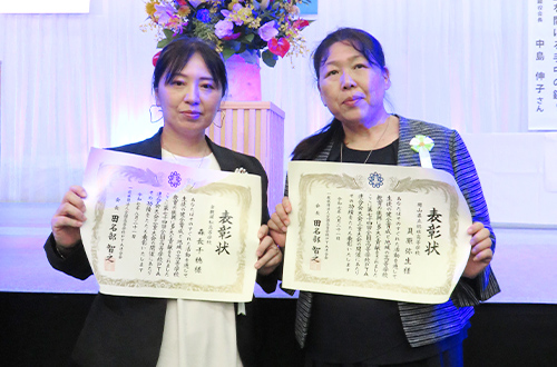 森長前会長(左) 貝原前会長(右)